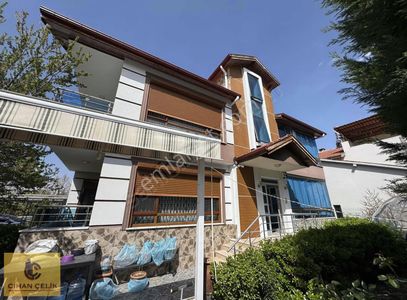 Meram Harmancık'ta 500m2 Müstakil Arsa / 2 Ayrı 3+1