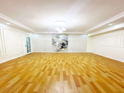 Nes Yapı'dan Merkezi Konumda Geniş Ailelere Uygun 3+1 Balkonlu Yüksek Giriş Daire!!