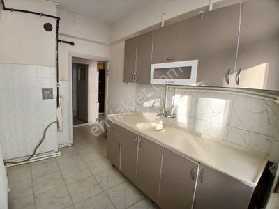 Akçay Emlak'tan Akşehir Çarşı Merkez Stadyum Civarında Doğalgazlı Kiralık 2+1 Daire