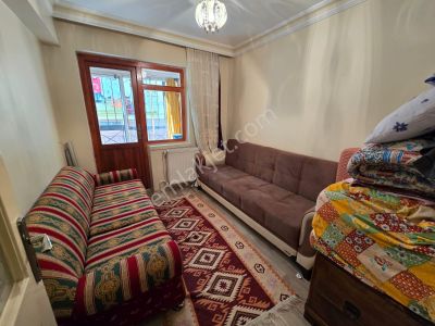 Baglarbaşı Mahallesinde Yüksek Giriş 3+1