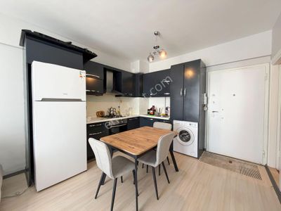 Deniz Manzaralı Sıfır Eşyalı 1+1 Satılık Daire