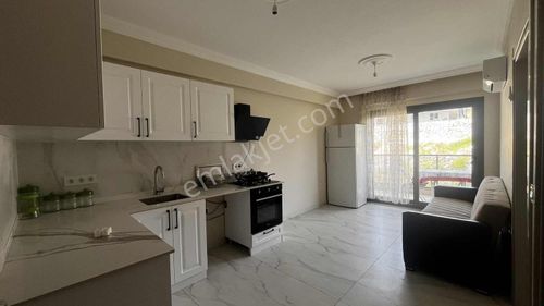 Muğla Milas İsmetpaşa Mahallesi 1+1 Eşyalı Kiralık Daire
