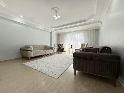 Mehterçeşme Mahallesi 3+1 145m2 Çift Balkonlu Aşiret Daire!!!