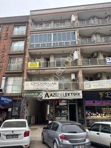 Menderes Merkezde Satılık 2+1 Daire