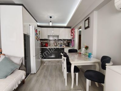 Bayraklı Çay Mahallede Asansörlü 3+2 Satılık Dubleks