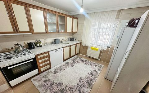 Etlik'de Refik Saydam Caddesi Yakını Giriş Katta Masrafsız Daire