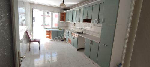 Çorlu Omurtak Caddesi Üzerinde Kapalı Otoparklı Kiralık Daire P.no:7768 M