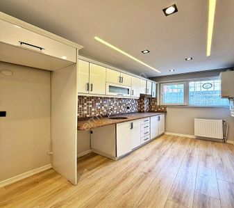 Esenyurt Yeşilkent Mahallesi Bahçe Kat 2+1 90m2 2.365.000tl