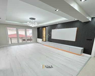 Sima Yapı'dan Metrobüse Sadece 2 Dk 2+1 Satılık Ara Kat