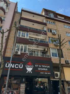 Startkey Platin'den Köklü İşlek Cadde Üzerinde Kiralık Daire