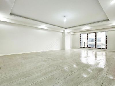 Nes Yapı'dan Metrobüse 5 Dk Sıfır İskanlı %90 Krediye Uygun 2+1 Arakat Daire!!!