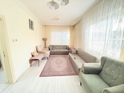 Prestij'den Cumhuriyet'te Sosyete Civarı Full Yapılı 2+1 Daire