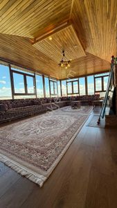 Aktepede Katta Çift Girişli Asansörlü Dubleks