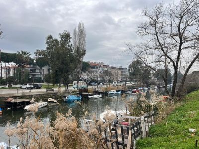 Sezgin Emlaktan İkizçay'da Krediye Uygun Denize 300 Mt 2+1 Daire