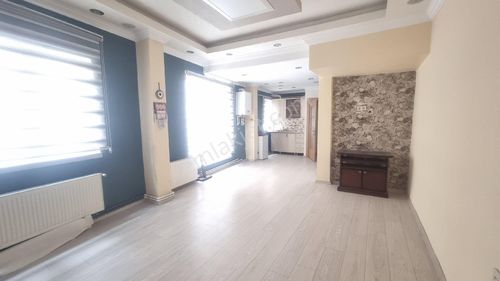 Ayvalı Mahallesi Kardeşlerde Üniversit,hastaneyakını 1+1i