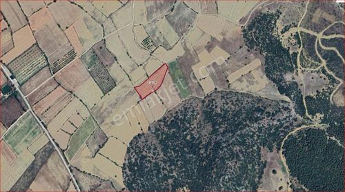 Ağlasun Hamam Mahallesinde Satılık Fırsat Arazi