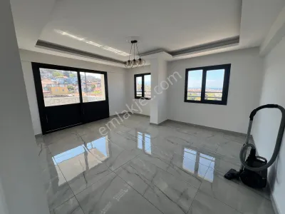 Acil Konak Agora Antik Kent Yakını 2+1 100m2 Asansörlü Deniz Manzaralı Lüx Daire