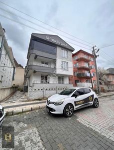 Afyon Üçok Emlaktan Kayadibi Mah Temiz Bakımlı 3+1 120m² Kiralık
