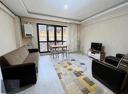 Zeki Emlak'tan Muradiye Merkezde Full Eşyalı 2+1 Kiralık Daire