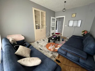 Kent'ten Muhtarlık Yakını Çok Katlı'da Kat Konumlu Fırsat Daire!