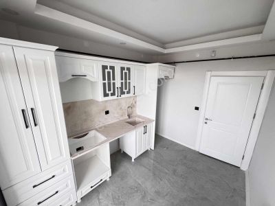 Site İçinde Kat Mülkiyetli Satılık Sıfır 2+1 Ara Kat Daire