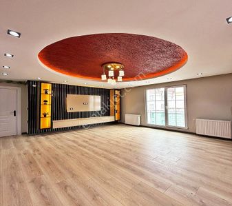 Esenyurt Mehterçeşme Mahallesi Ara Kat 2+1 95m2 4.190.000tl