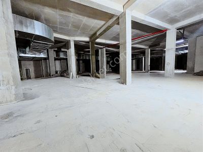 Sancaktepe'de 1712 M2 Kiralık Depo +kdv'li