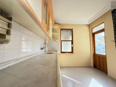 Alanya Güllerpınarı Mahallesi’nde Kiralık Geniş 4+1 Daire