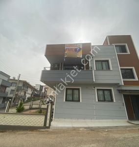 Karınca'dan Merkezde Kaçırılmayacak 2 Katlı Müstakil Ev Fırsatı