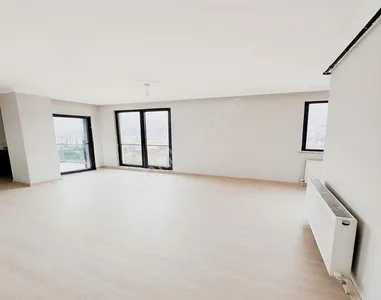 3mden 2 Banyo 1 Ebeveyn Banyolu 140m² Yüksek Kredi 3,5+1 Daire