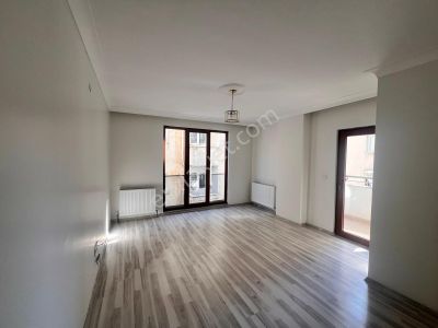 Kaçmaz'dan Altıntepe'de Yüksek Kredili Arakat K.mutfaklı 2+1