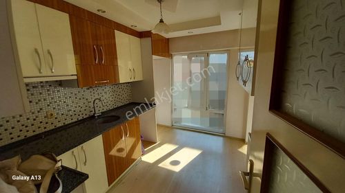 Denizli Fesleğen Mahallesinde 3+1 Temiz Bakımlı Daire