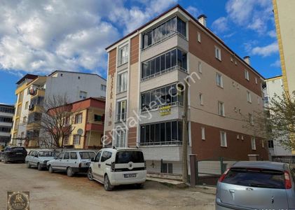 Merzifon Yenimahallede 2+1 Lüks Daire Ara Kat Asansörlü