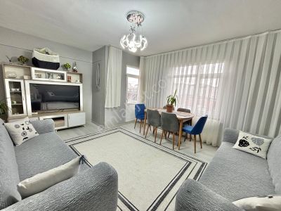 Loft'tan Yeşilova Mh 2+1 90 M2 Balkonlu Masrafsız Satılık Daire