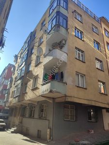 Sahibinden 2+1/2 . Kat Uygun Temiz Zafer Mh. Mevlana Cami Yanı