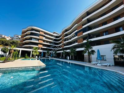 7/24 Güvenlık-havuz-bahçe-kapalı Otopark-doğalgaz(kombi)-sosyal Alan-lüx-full Esyalı Fırsat Daire