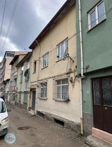 Bilecik Merkez Cum Mah. De Satlık 2+1