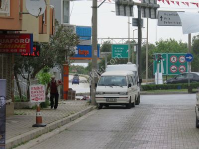 Narlıderede Kiralık Büro Ofis İşyeri Otoban Metre A.yola 20 Mt