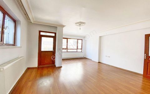Kuşcağız'da Kat Konumunda Altında Daire Olan Emsalsiz Daire