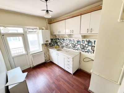 Es As Emlak'tan Mareşal Çakmak Mh Masrafsız B.sız 3+1 Kiralık Daire