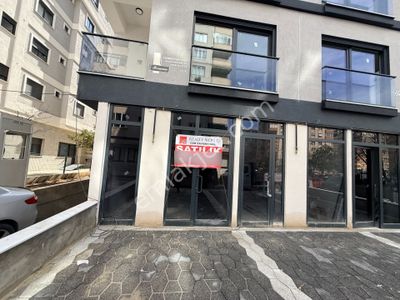 Kuyubaşı Minibüs Cad.paralel 60.000 Getirili 42m2 Satılık Dükkan