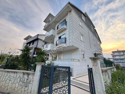 Usta Gayrimenkul'den Kiralık Gedik'te 3+1 D.gazlı Temiz Daire