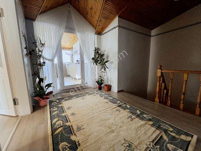 Gebze Barış Mahallesi Net 175 M2 Geniş Dubleks Daire
