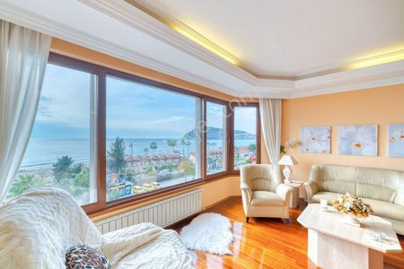 Alanya Cumhuriyet Mahallesi’nde Tam Deniz Manzaralı, Merkezi Konumda 3+1 Daire