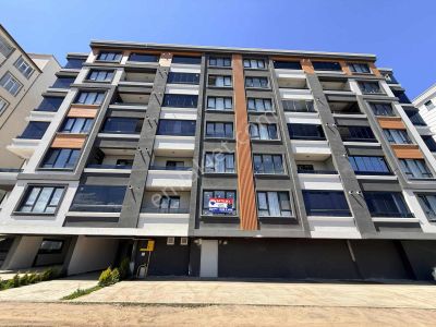 Hasköy Toptepe'de Deniz Manzaralı Geniş Lüks Antreli 1+1 Daire