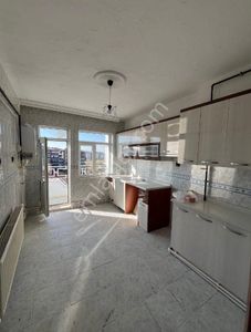 Akçay Emlak'tan Akşehir Koşuyolu Beş Kalem Kursu Civarı Doğalgazlı Kiralık 3+1 Daire