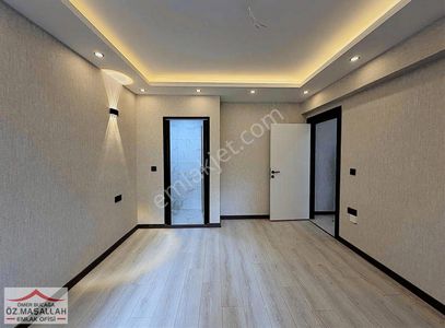 Keciören Karakaya Mahallesinde Yapılı Sıfır 3+1 E.banyolu