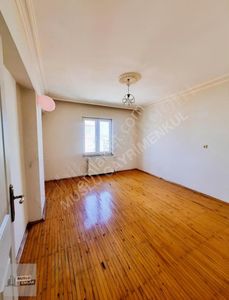 İkbal Işıklarında Kiralık Daire