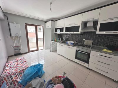 Mehtap Mahallesinde Yeni Binada Ara Katta Ön Cephede 3+1 Kiralık