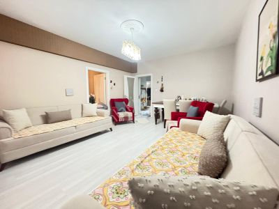 Göral Emlak 2+1 Full Yapılı Giriş Katı Sinan Caddesi Üzerinde